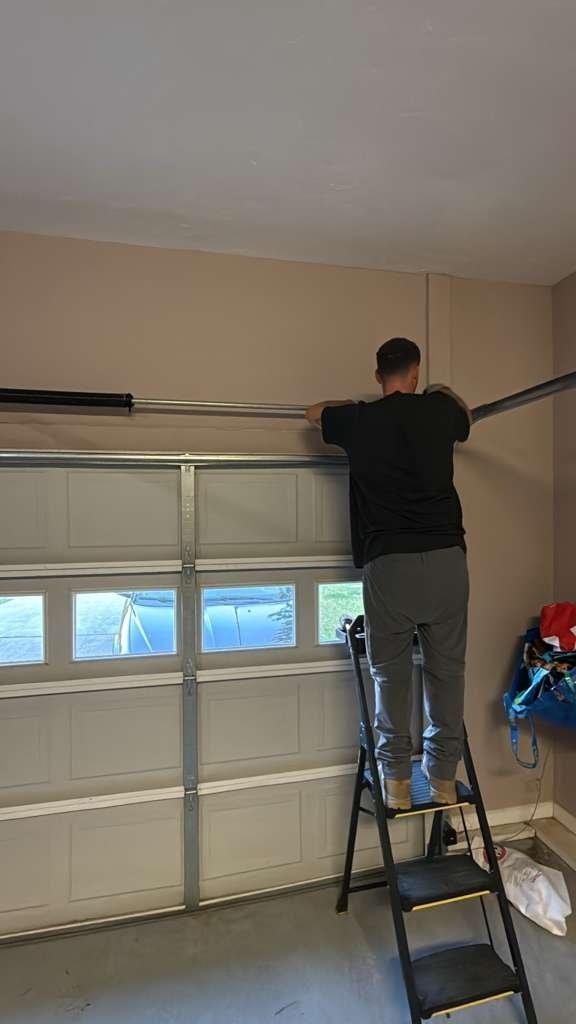 Garage door style reference photo 12